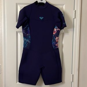 NWT - Roxy Syncro Series Stretch 2/2 WetSuit / Swim
